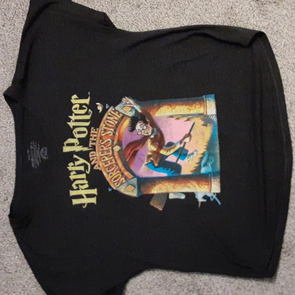 Harry Potter Tee EUC